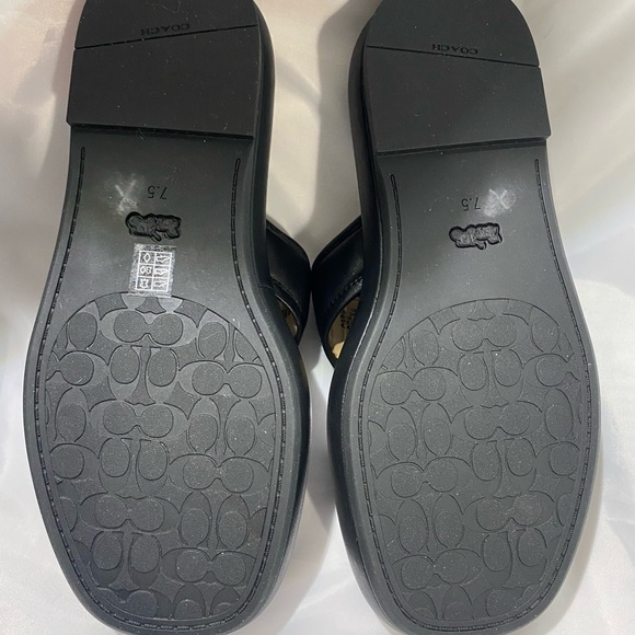 New Coach Sylvie Leather Sandals - Picture 4 of 7